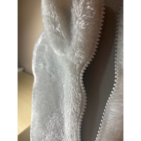 Tudor Court White Faux Fur Jacket Lined Winter Coat size Large NWOT - Picture 3 of 9